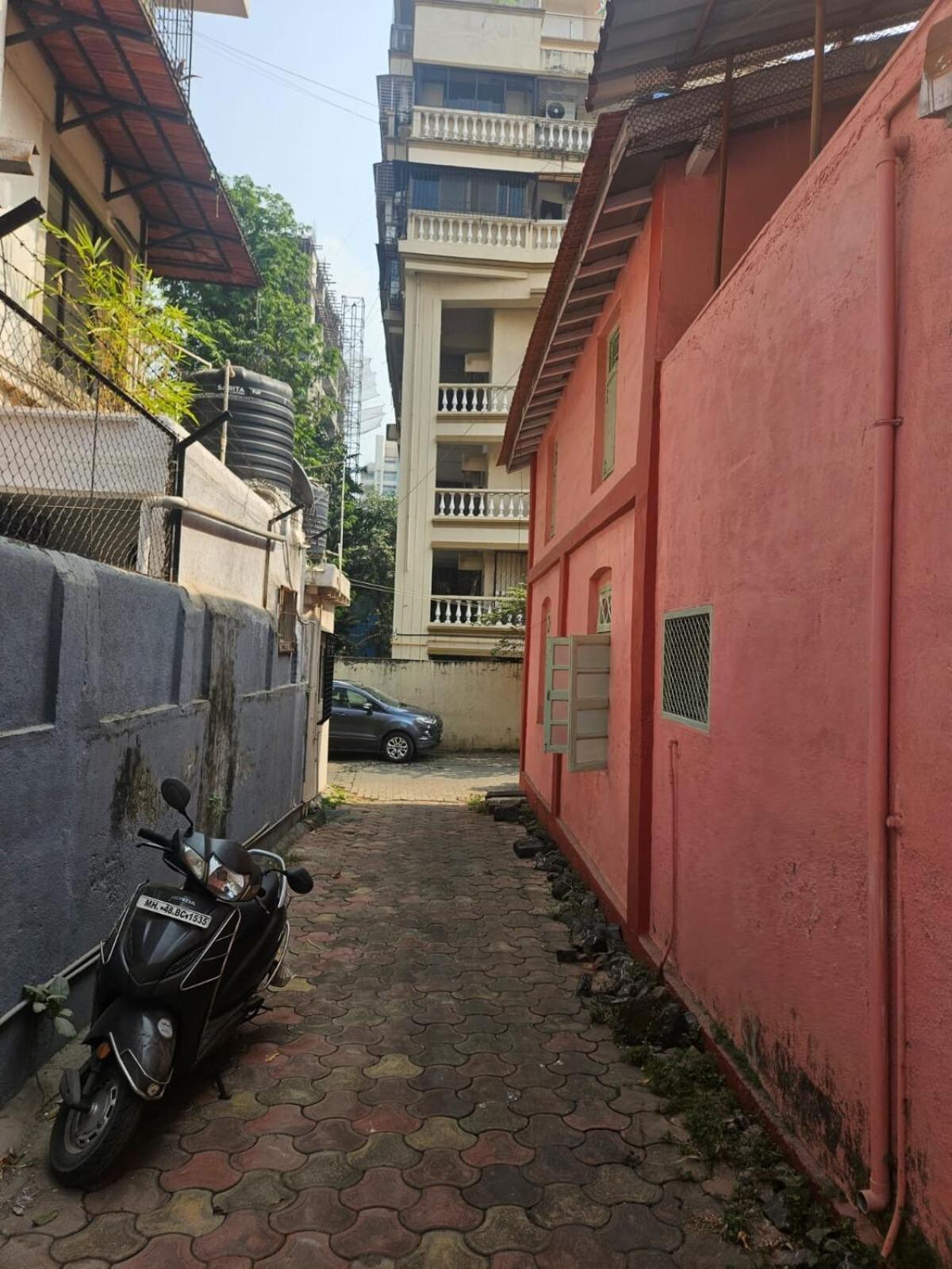 The Pali Nest A Peaceful Retreat In Pali, Bandra Bombaj