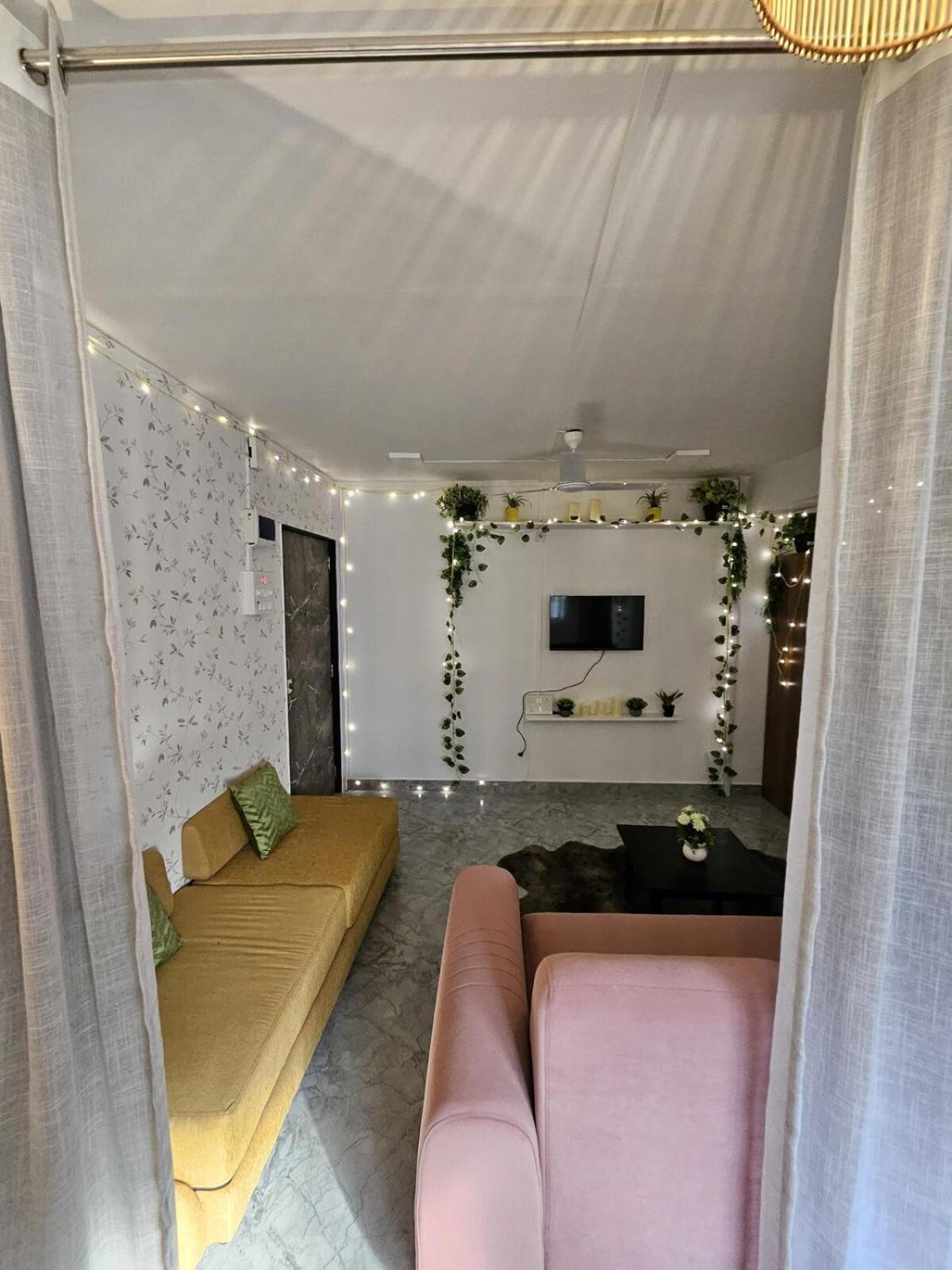 The Pali Nest A Peaceful Retreat In Pali, Bandra Apartament