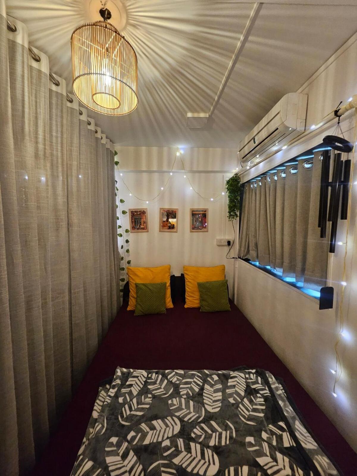 The Pali Nest A Peaceful Retreat In Pali, Bandra Apartament Bombaj